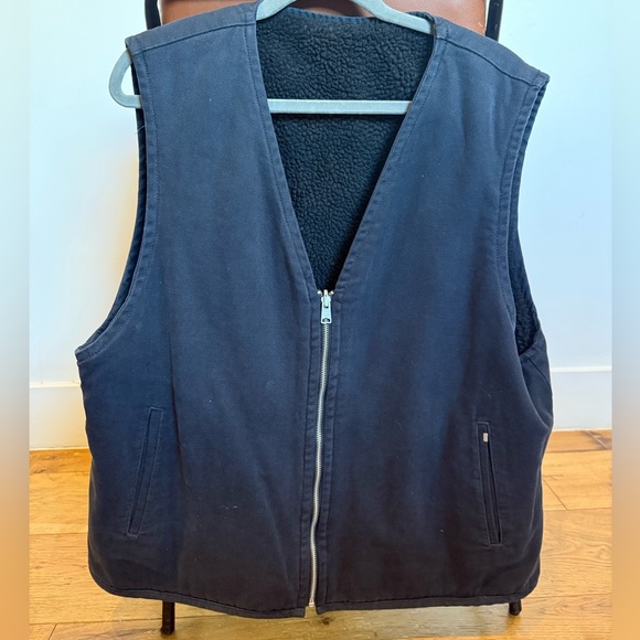 AllSaints Reversible Sherpa Fleece Vest (Sz XL) - Picture 3 of 4